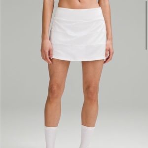 Lululemon pace rival skirt